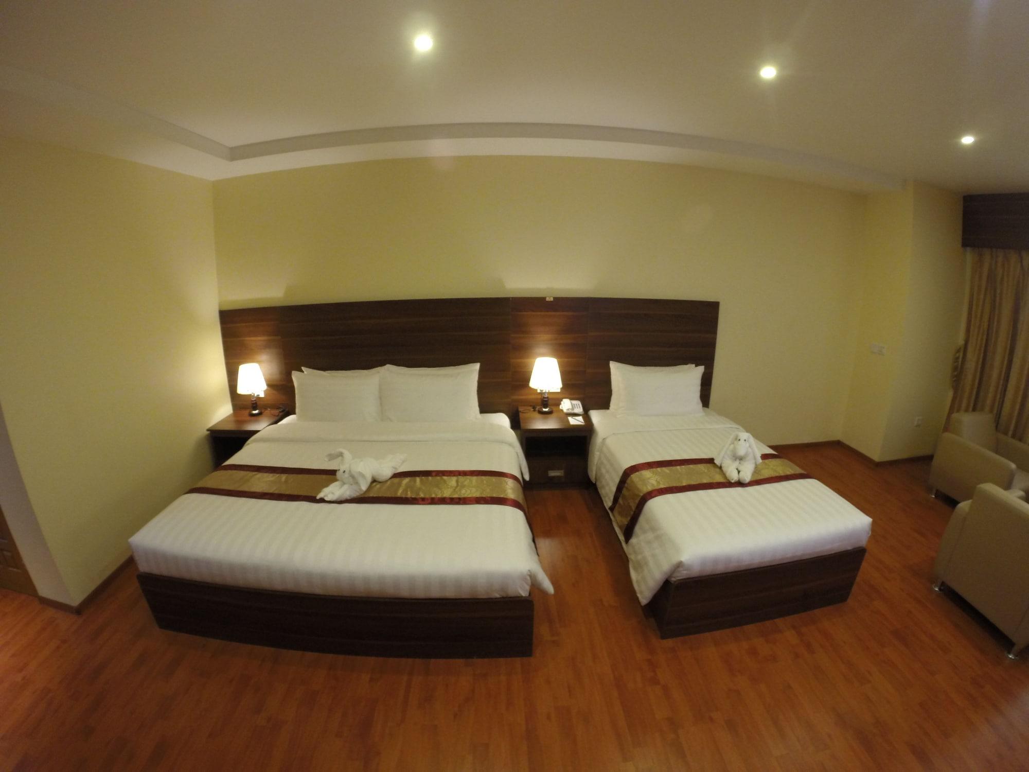 Silver Green Hotel Rangun Zewnętrze zdjęcie