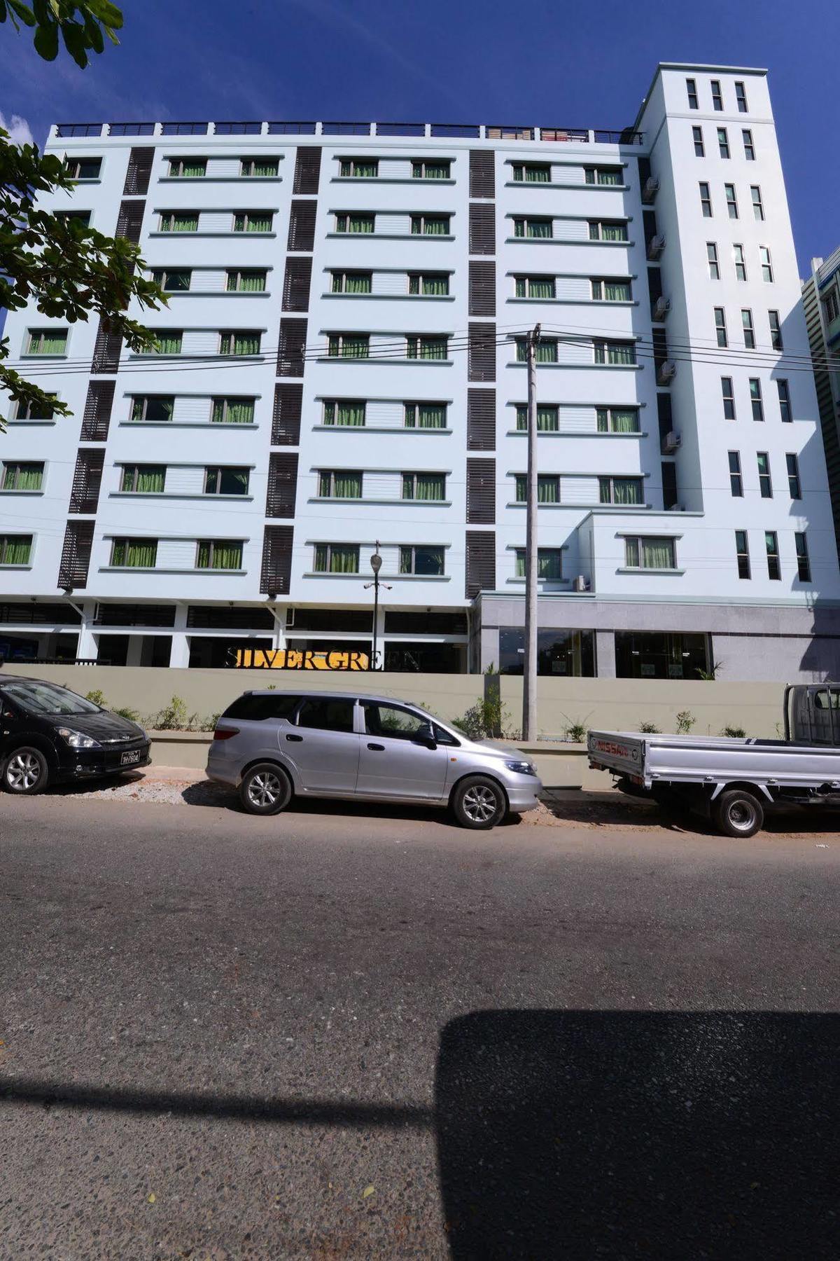 Silver Green Hotel Rangun Zewnętrze zdjęcie