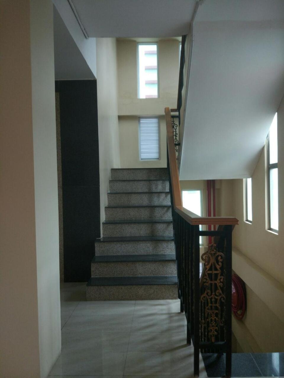Silver Green Hotel Rangun Zewnętrze zdjęcie